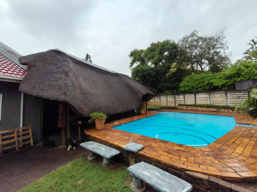 4 Bedroom Property for Sale in Safari Gardens North West